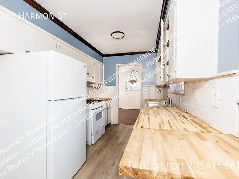4329 Harmon St — Photo 10