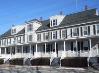 10 Library St, Hudson, NH 03051