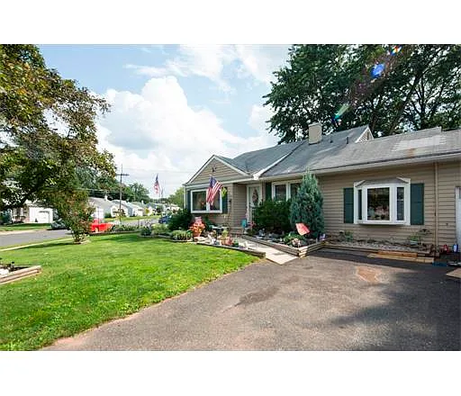 5 Cleveland Ave photo 1
