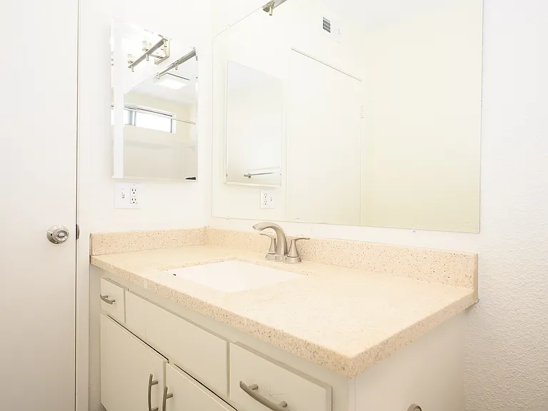 14051 Pinebrook Dr #C — Photo 16