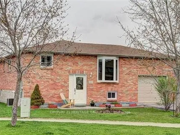 111 Ondrey St, Bradford West Gwillimbury, ON L3Z 2X1
