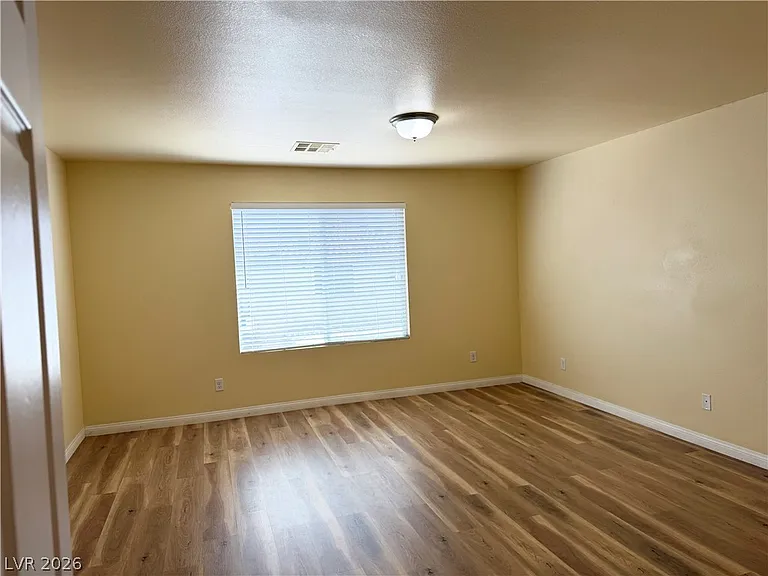 5889 Azzura Palms Ave — Photo 15