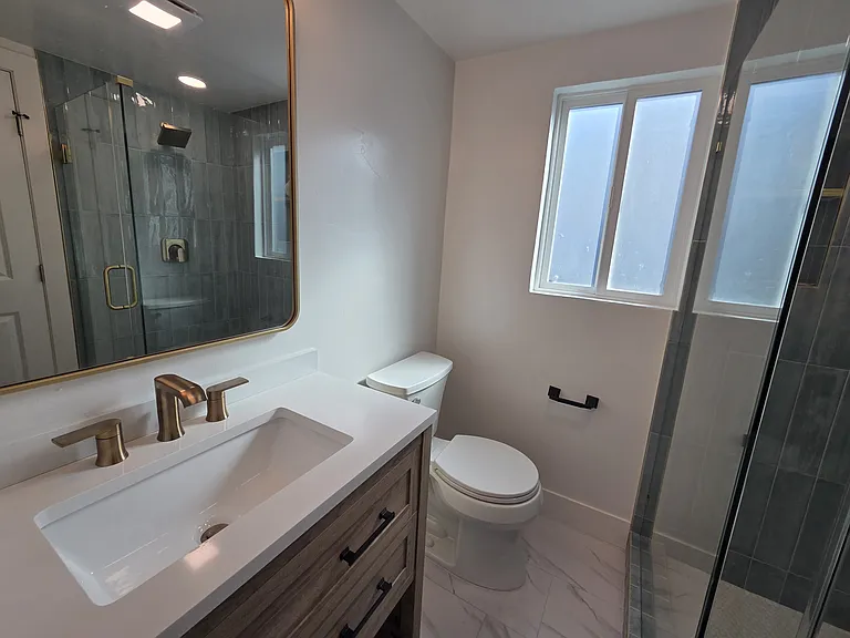 1120 Tait St #E — Photo 9