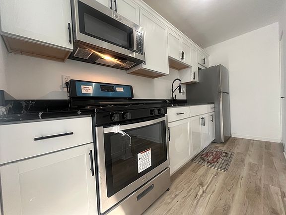 4th image of 19 Fernwood Dr #U