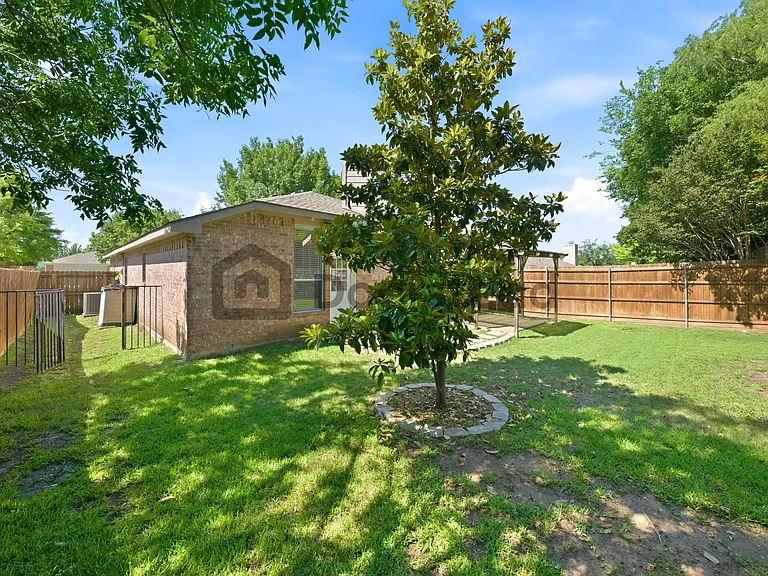 4909 Mountain Ridge Ln — Photo 30