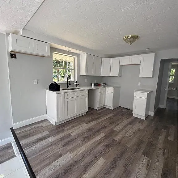 9029 Maiden Ln — Photo 2