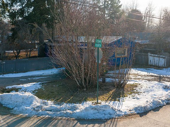 3rd image of 313 4th St