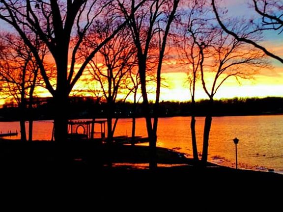 A real lake community