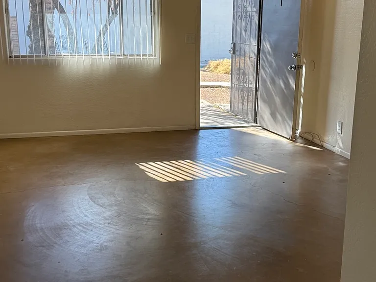 2024 S Mill Ave #1 — Photo 12