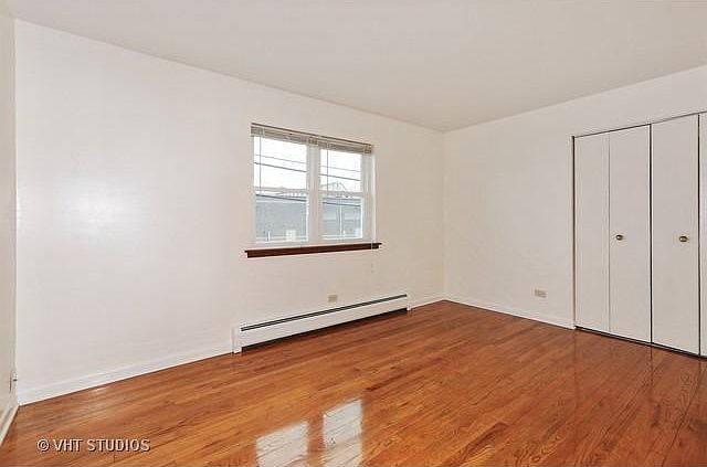 Large Bedroom