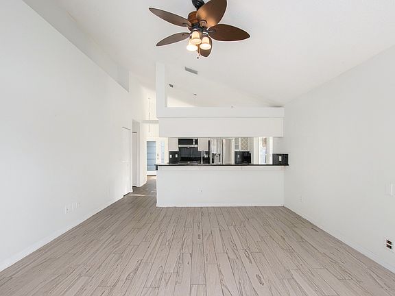 4th image of 13612 Colorado Pl