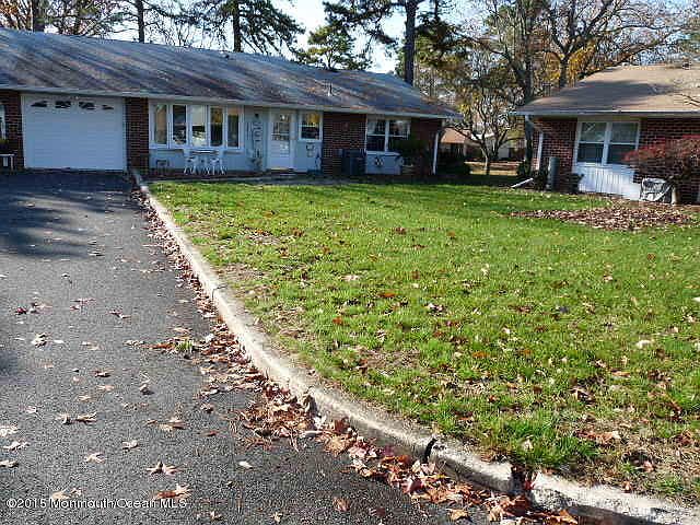 1st image of 1052A Shetland Dr #100A