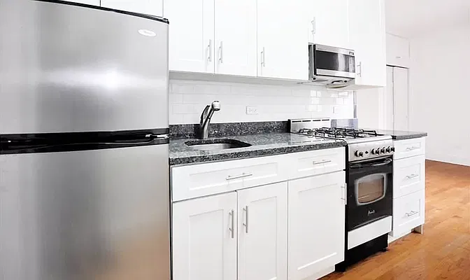 Rented by Buchbinder & Warren | media 1