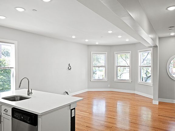 2nd image of 146 Boston St #1A