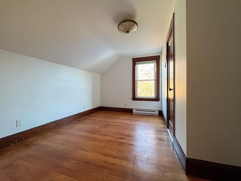 21 Madison St #2 — Photo 36