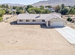7645 Corona Ave, Hesperia, CA 92345