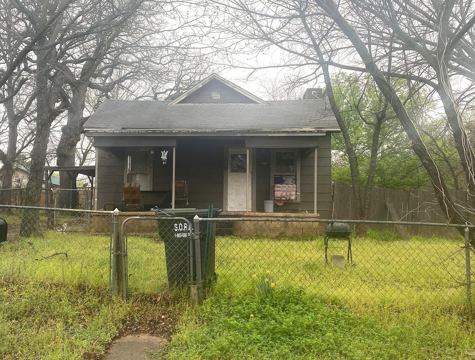 819 6th St, Healdton, OK 73438 Zillow