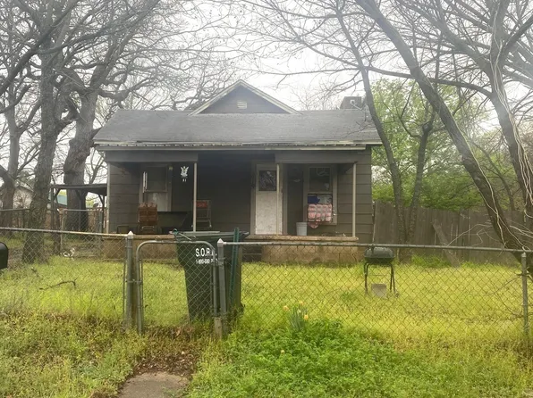 819 6th St, Healdton, OK 73438