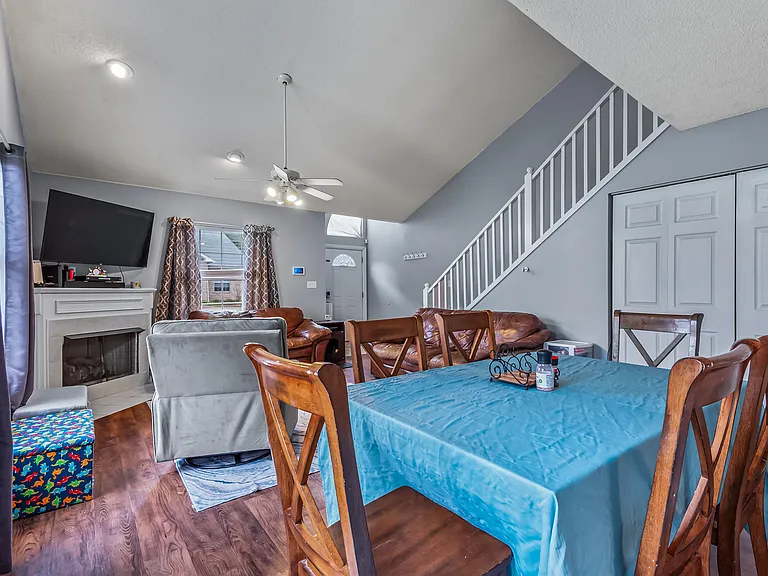 4112 Castellan Dr — Photo 13
