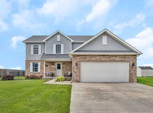 27337 W Deer Hollow Ln, Channahon, IL 60410