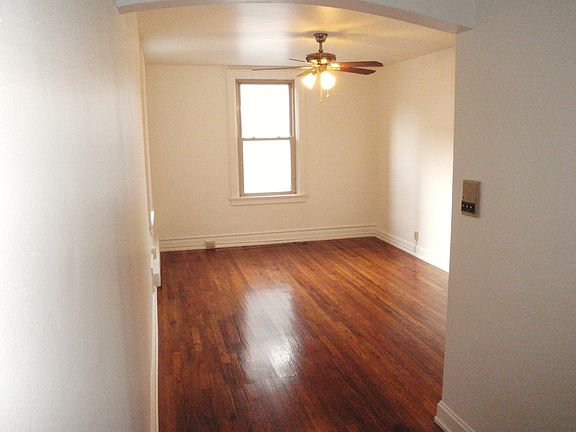 2nd image of 29 W Daniels St APT 18