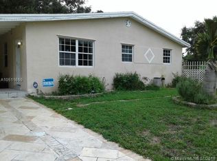 3336 SW 40th Ave, Hollywood, FL 33023