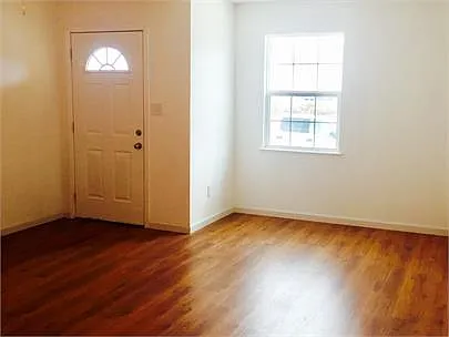 320 S Jena St #320 — Photo 2