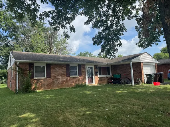 1888 Vermont Dr, Xenia, OH 45385