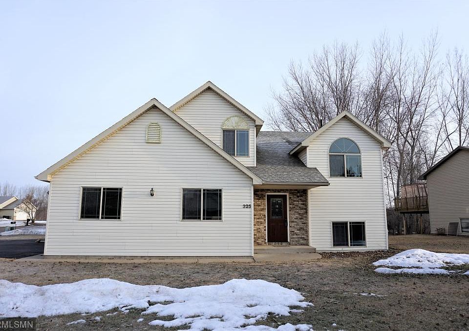 1st image of 325 Sunwood Park Dr