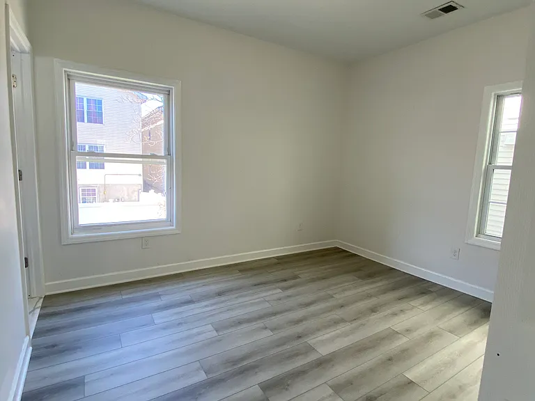 334 Bond St #2 — Photo 11