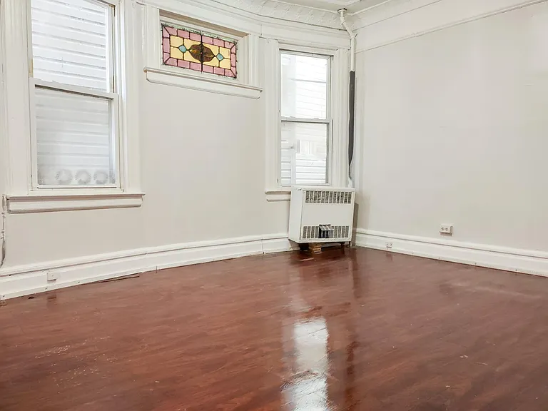 482 Irvine Turner Blvd #2 — Photo 8