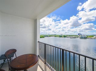 17100 N Bay Rd APT 1906, Sunny Isles Beach, FL 33160