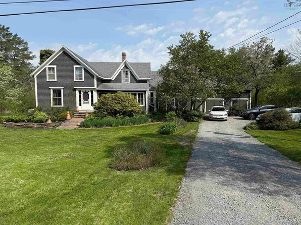 2328 Old Mill Rd S, Annapolis, NS B0P 1W0