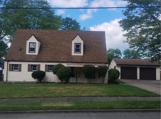 68 Poplar Ave, Niles, OH