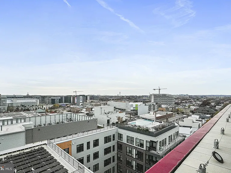 1625 Eckington Pl NE #604 — Photo 41