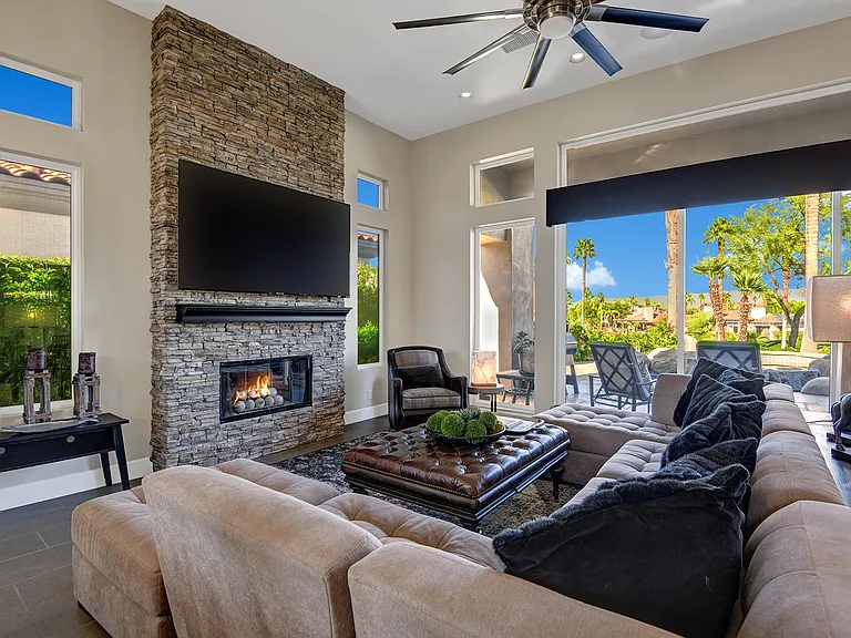 210 Gold Canyon Dr — Photo 26