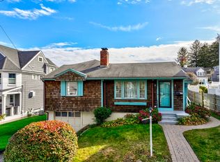 155 Huckins Ave, Quincy, MA 02171