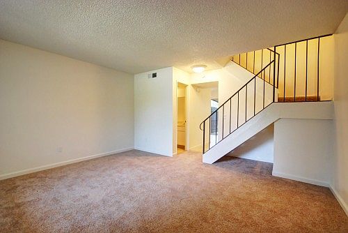 2nd image of 44 W Elliot St APT 43
