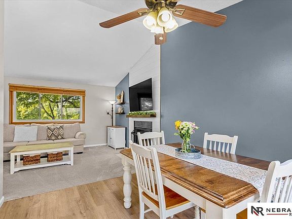 5th image of 2723 N 130th St