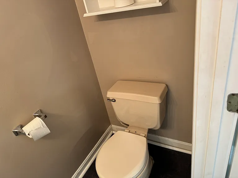 542 Fox Hollow Way — Photo 8