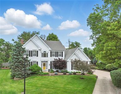 884 Craig Forest Ln, Saint Louis, MO, 63122