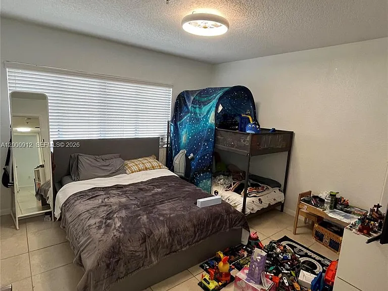 171 Riviera Cir #61 — Photo 3