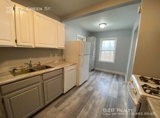 797 S Green Rd, South Euclid, OH 44121