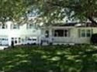 135 Exton Rd, Somers Point, NJ 08244