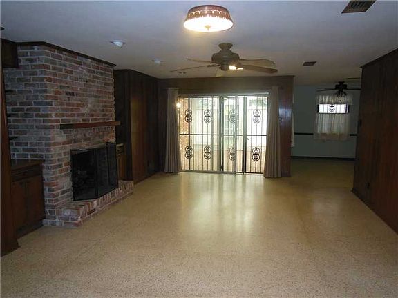 5th image of 3501 Clifford Dr