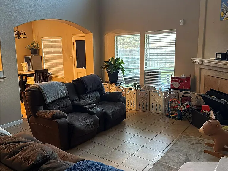 2311 Diamond Springs Dr — Photo 14