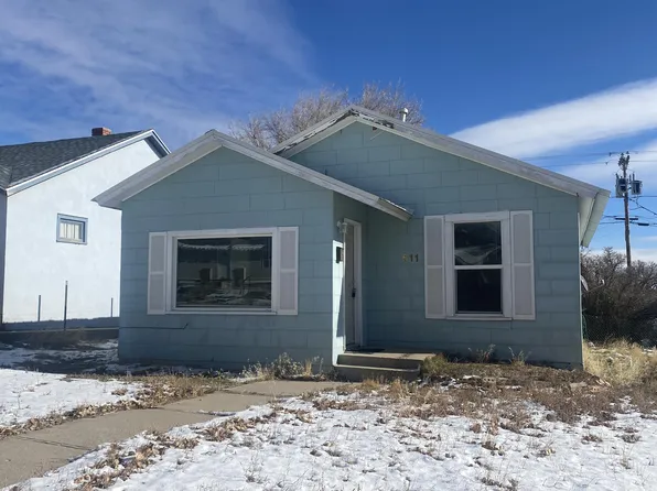 511 12th St, Rawlins, WY 82301