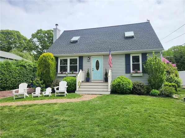 460 Schooner Ave, Jamestown, RI 02835