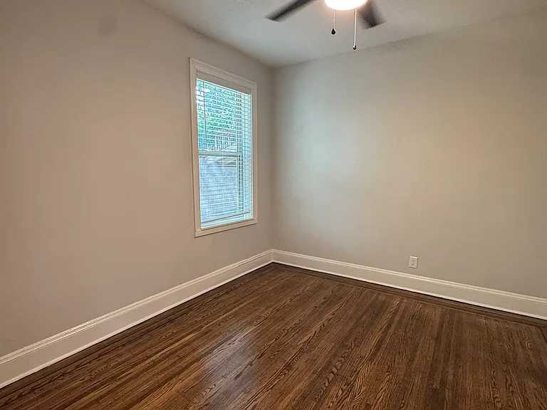 2115 Speed Ave #4 — Photo 12