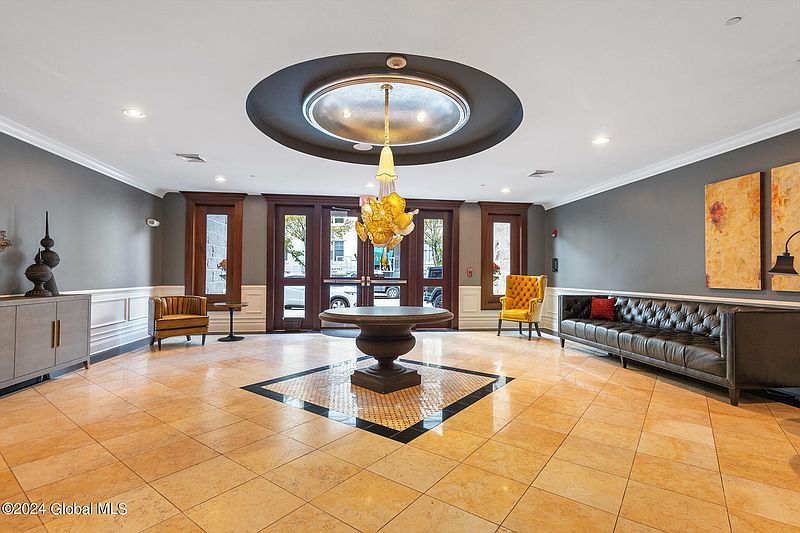 5th image of 70 Railroad Place #202
